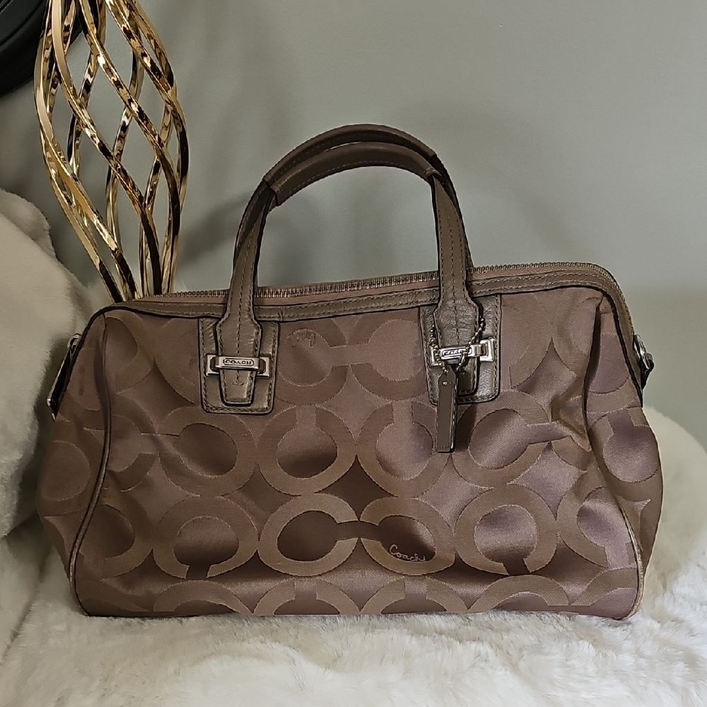 Coach Taylor Op Art Satchel - Picture 13 of 13